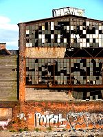 broken.windows.warehouse.detroit2.jpg